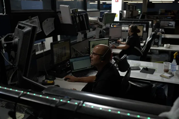 UAW12_911_Dispatcher