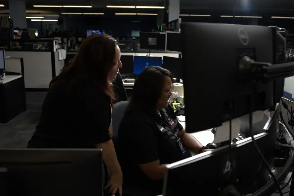 UAW12_911_Dispatcher