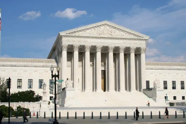 supreme_court2.jpg